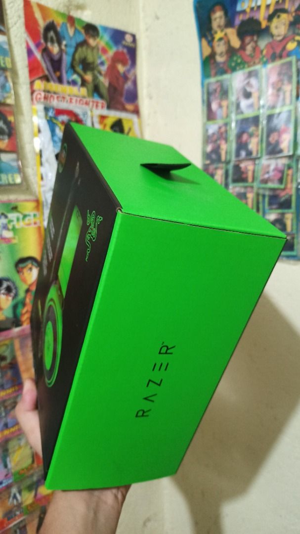Razer Kraken Wired Gaming Headset (Green) (Category: Headphones & Headsets) located in Taguig. Submitted by alukard (Listing ID 1310811723, Image 3). Description: Selling my never used extra Razer gaming headset 1800 REPRICED Comes with original box (sealed) With 3.5mm stereo jack extension (green) Rfs - extra headphones 🎧 Mop - Gcash Delivery - JNT, lalamove, flash.