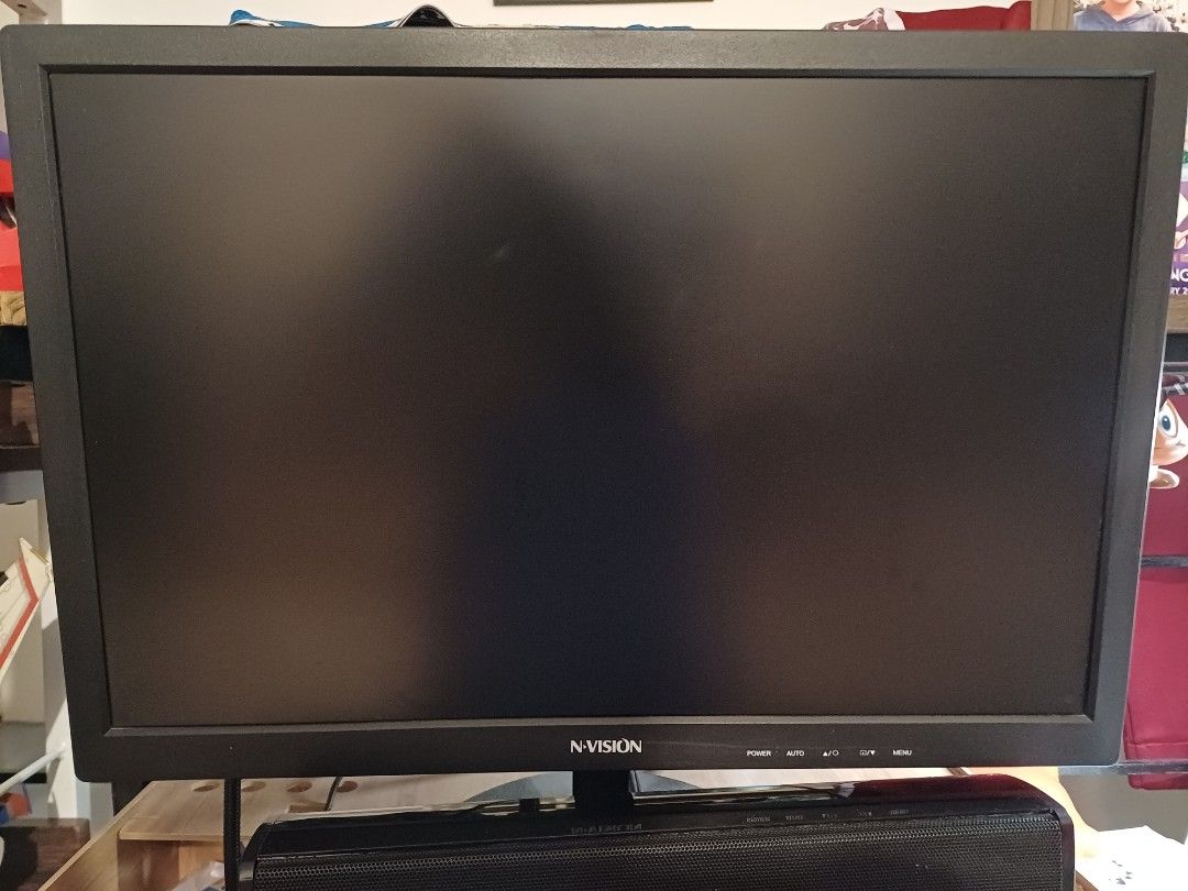 RUSH SALE!!! Desktop Gaming Computer (Category: Desktops) located in Las Pinas. Submitted by hughgyn (Listing ID 1310763931, Image 3). Description: RUSH SALE!!! DESKTOP GAMING COMPUTER can also be used for work from home and online class Operating System: Windows 10 Pro Processor: Ryzen 3 3200G 3600 Mhz 4 Cores 4 Logical Processors GPU: Radeon Vega Graphics (built-in) Motherboard: ASRock AB350 Gaming K4 RAM: 16 GB Monitor: 19 in with: Gaming Mous