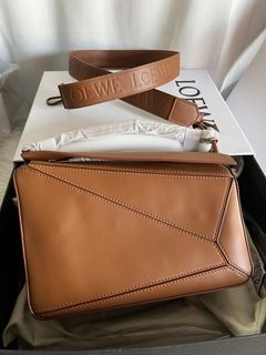 SALE! 😍 ONHAND LOEWE PUZZLE SMALL LEATHER