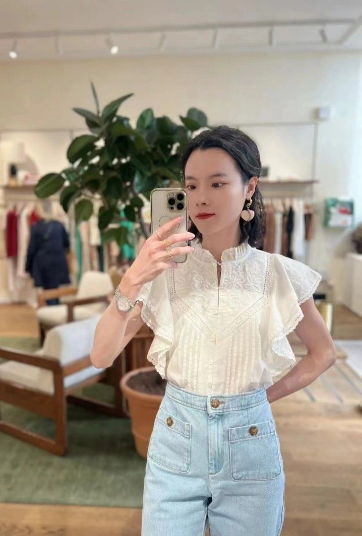 Sezane DEVENブラウス　サイズ36 Sezane | Tops | Sezane Deven Blouse Size 36 | Poshmark