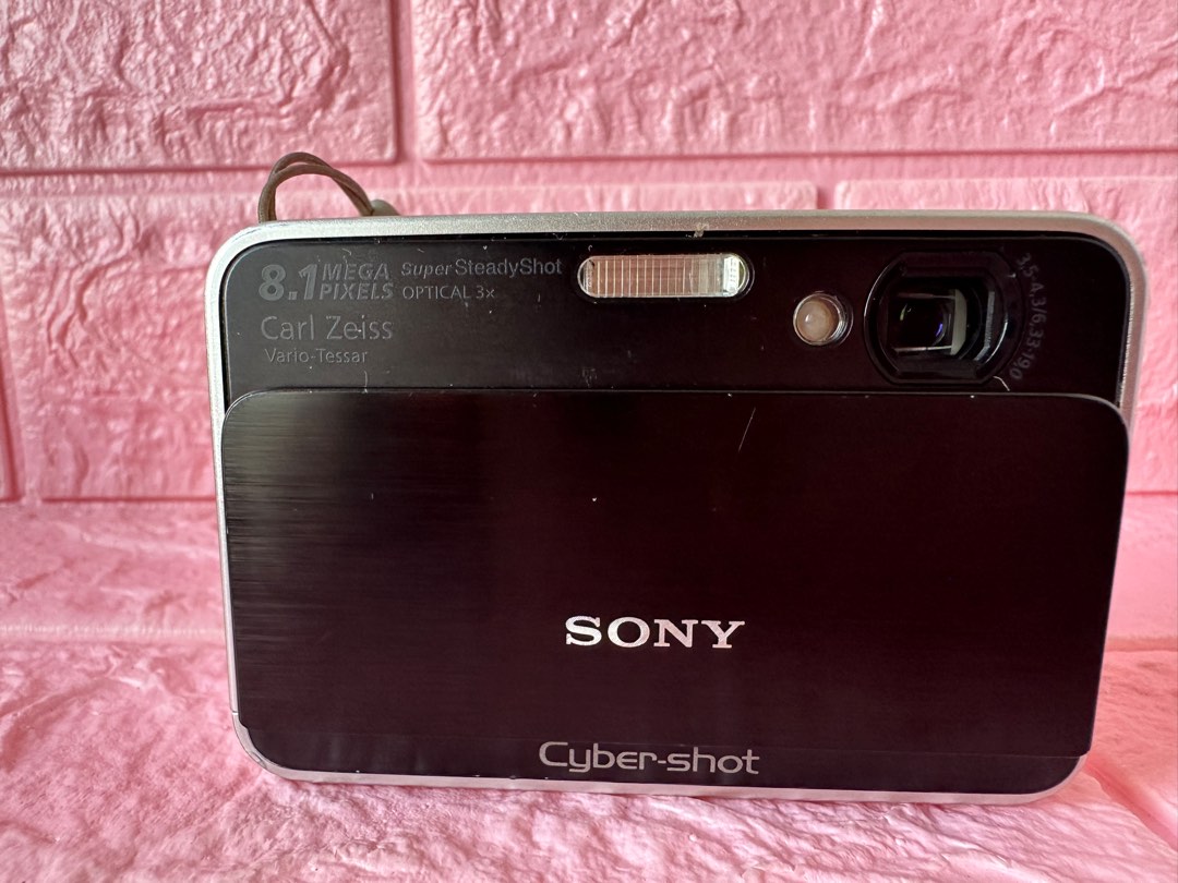 Sony Cyber-Shot DSC-T2 Digital Camera, Photography, Cameras on Carousell