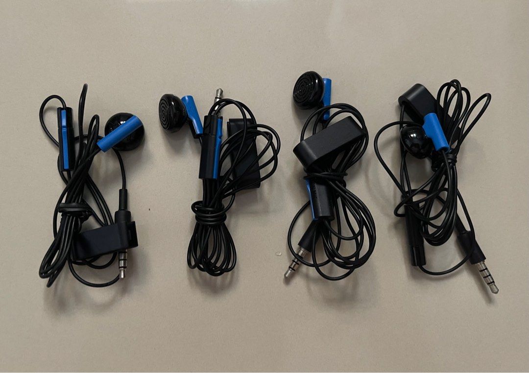 Sony Playstation 4 Mono Chat Earbud with Mic sold per piece 4 pcs available Video Gaming Gaming Accessories Cables Chargers on Carousell