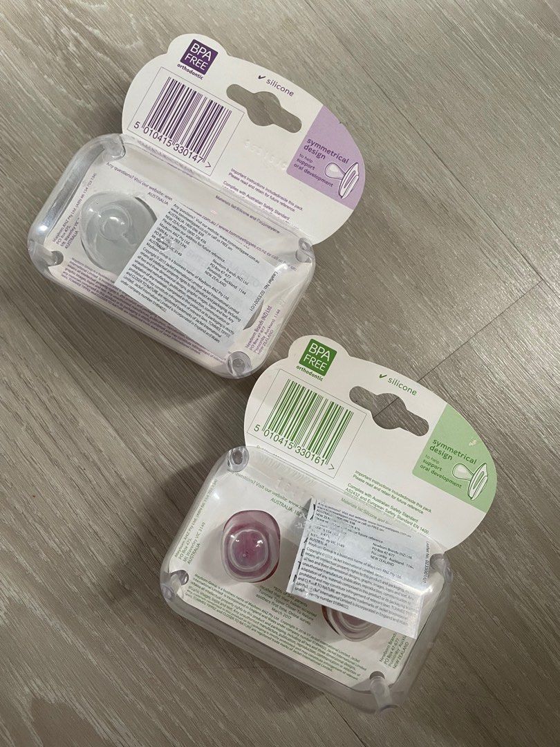 Tommee Tippee Orthodontic Soothers (Category: Soothers & Pacifiers) located in Manila. Submitted by mommyH (Listing ID 1310702090, Image 2). Description: BRAND NEW ORIGINAL TOMMEE TIPPEE Orthodontic Soothers 1 set 0-6 months 1 set 6-18 months Reason for selling: Was not able to use for baby. .