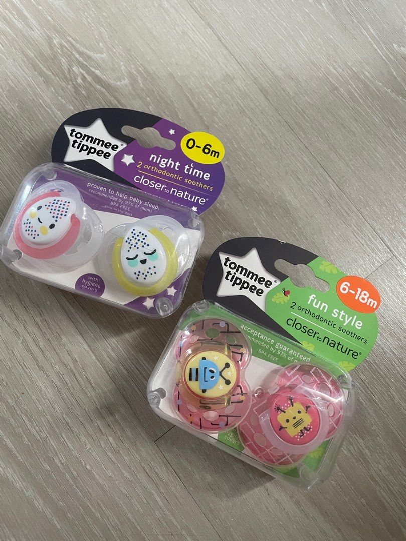 Tommee Tippee Orthodontic Soothers (Category: Soothers & Pacifiers) located in Manila. Submitted by mommyH (Listing ID 1310702090, Image 1). Description: BRAND NEW ORIGINAL TOMMEE TIPPEE Orthodontic Soothers 1 set 0-6 months 1 set 6-18 months Reason for selling: Was not able to use for baby. .
