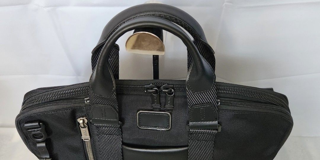 Tumi Alpha Bravo Aviano Slim Brief Black 232390D