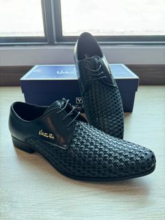 Valentino rudy shoes price discount