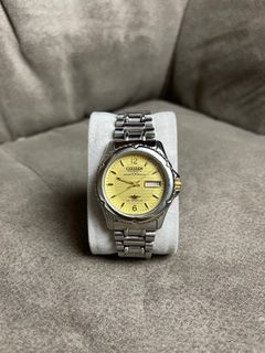 Vintage Citizen Two Tone Gold Textured Dial