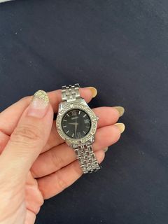 Vintage Seiko watch with crystals