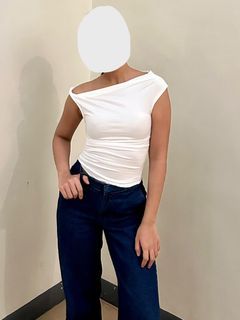 White one shoulder top / asymmetrical top