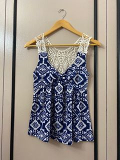 Y2K TOP | CHARLOTTE RUSSE CROCHET TOP| MACRAME TOP | BLUE AND WHITE TOP| COACHELLA TOP| BEACH TOP | SUMMER TOP | BEACH COVER UP