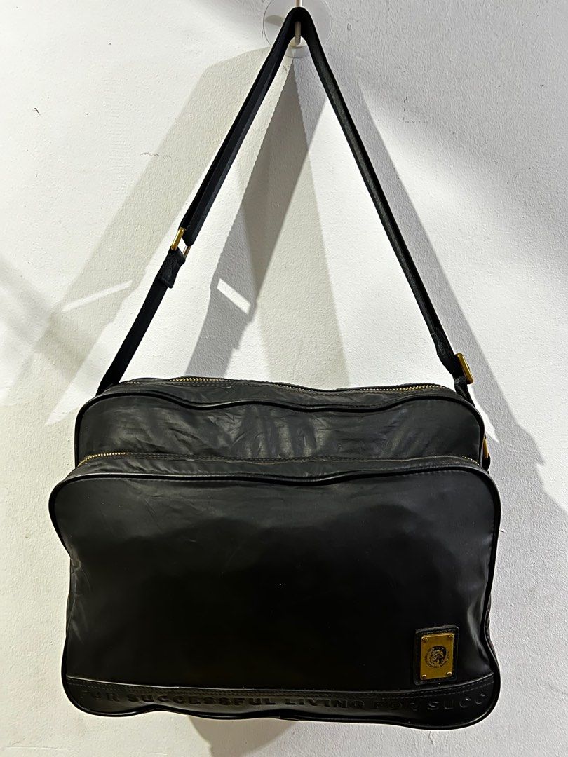 14” x 10” x 5” Diesel Italy Messenger Laptop Bag, Men 