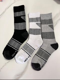 $20/1對 (如有訂單, 加購價$15) - 特價現貨 - Crew socks  中筒  (EU Size: 39-42 / 43 - 46 )64196077992961110