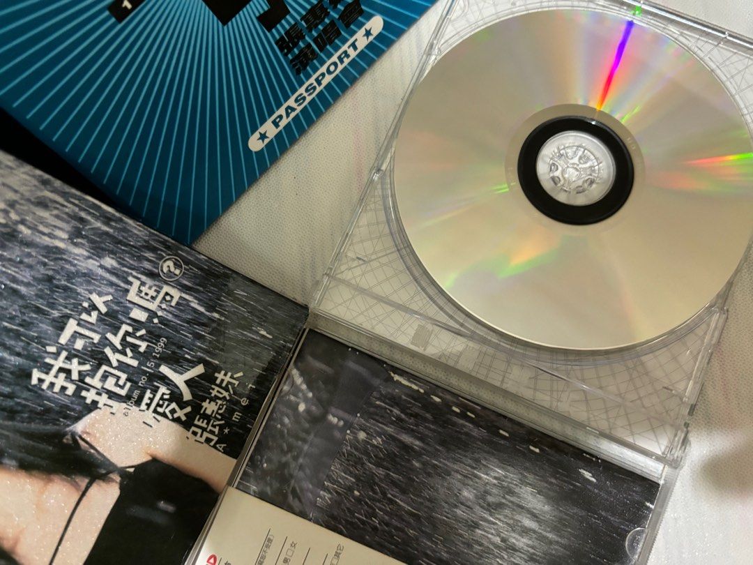 張惠妹Amei 我可以抱你嗎？愛人專輯CD + 妹力99演唱會passport 1999