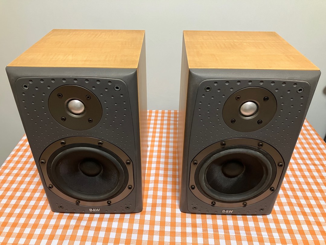 Bowers Wilkins 英國製B&W DM 303 實木書架喇叭音箱made in england