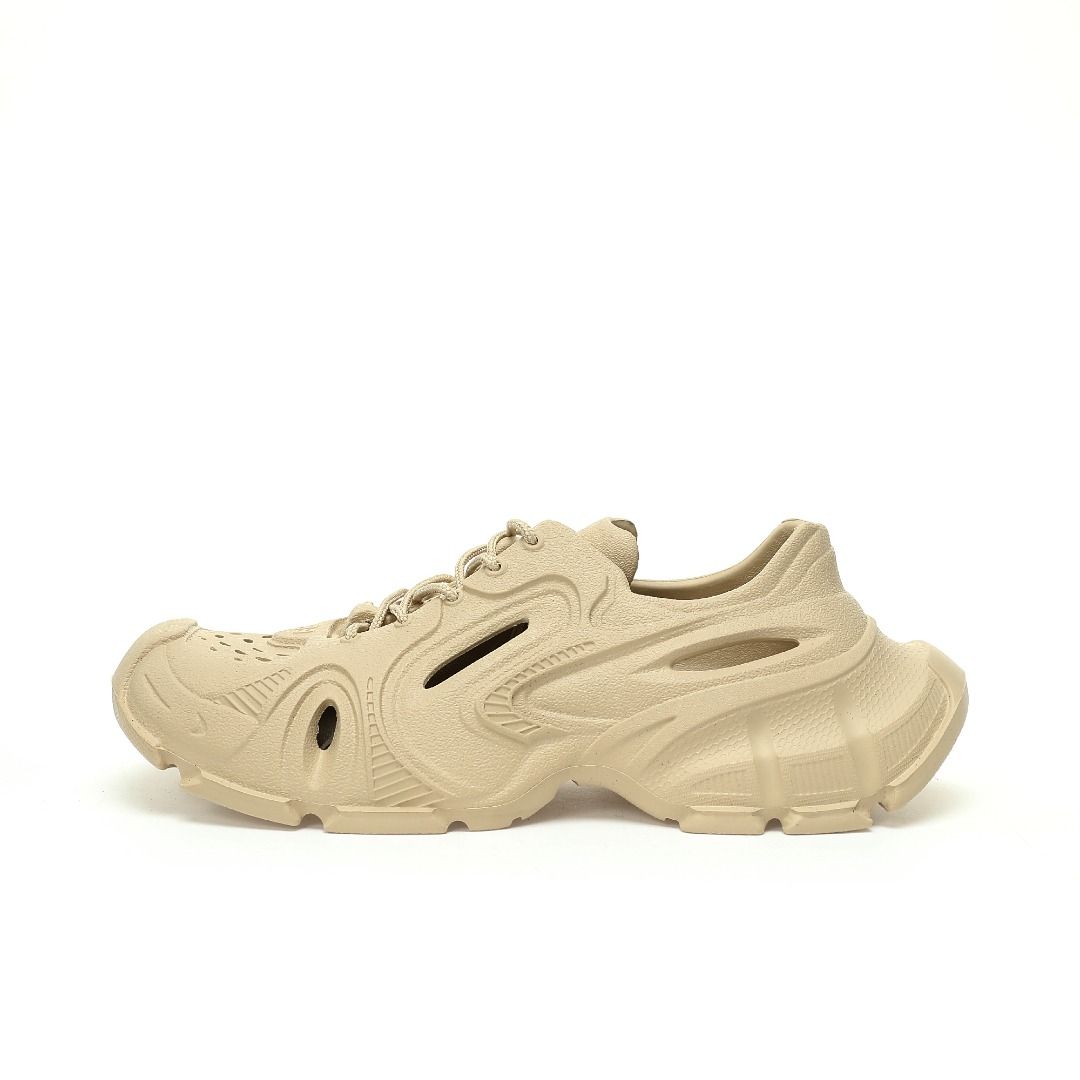 BALENCIAGA 3XL Rubber Low Top Sneakers