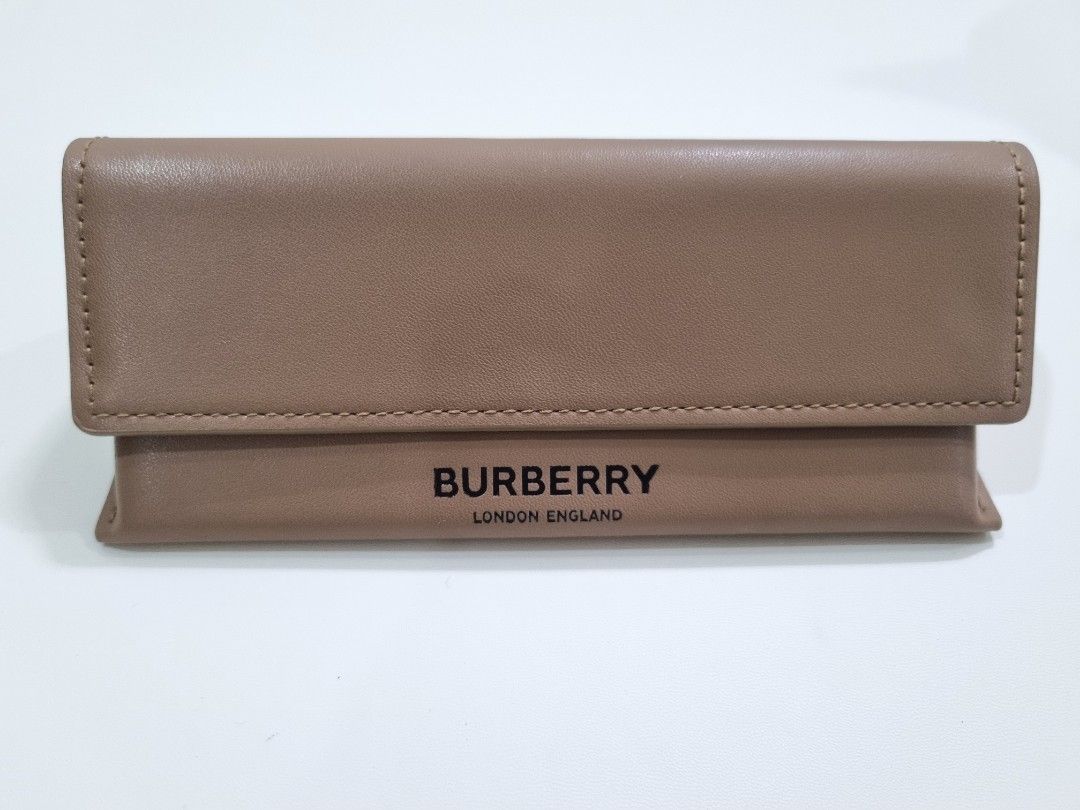 BN Burberry Triangular Eyeglasses Spectacles Soft Case with Magnetic Closure Luxury Accessories on Carousell