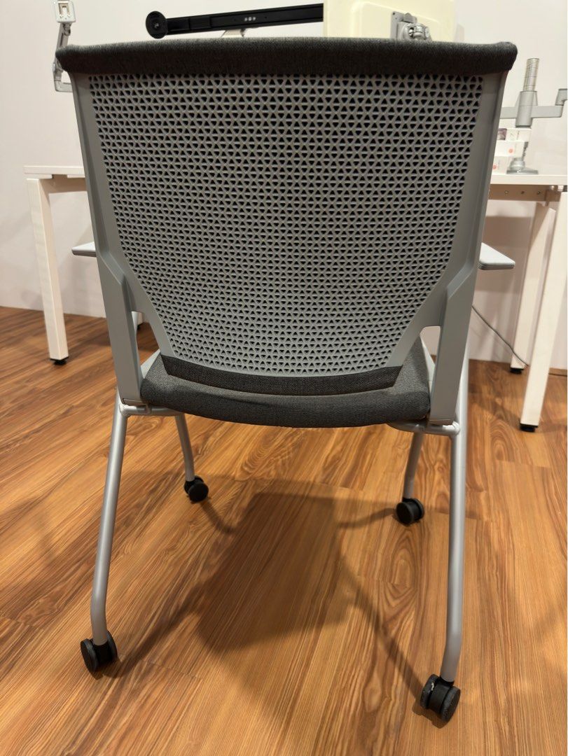 Haworth very side chair outlet