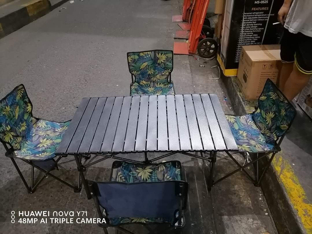 CAMPING TABLE FOLDABLE SMALL 4 CHAIRS SET (Category: Hiking & Camping) located in Quezon City. Submitted by fconnie15407950 (Listing ID 1310868863, Image 2). Description: .