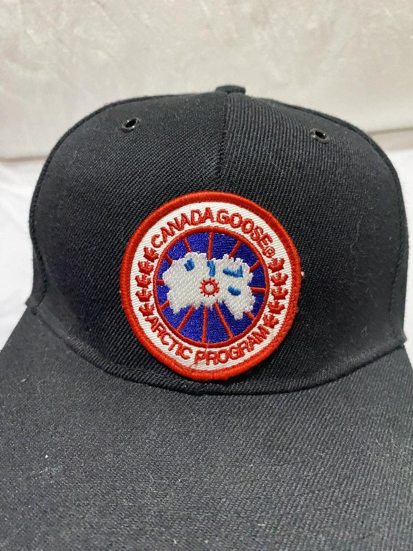 Canada goose snapback hotsell