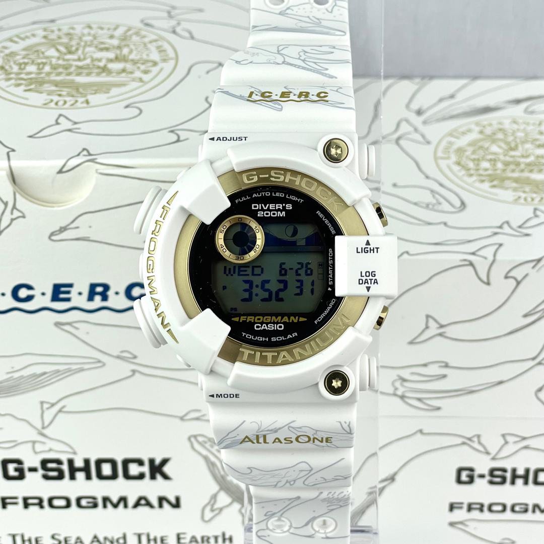 Frogman love the sea and the earth outlet