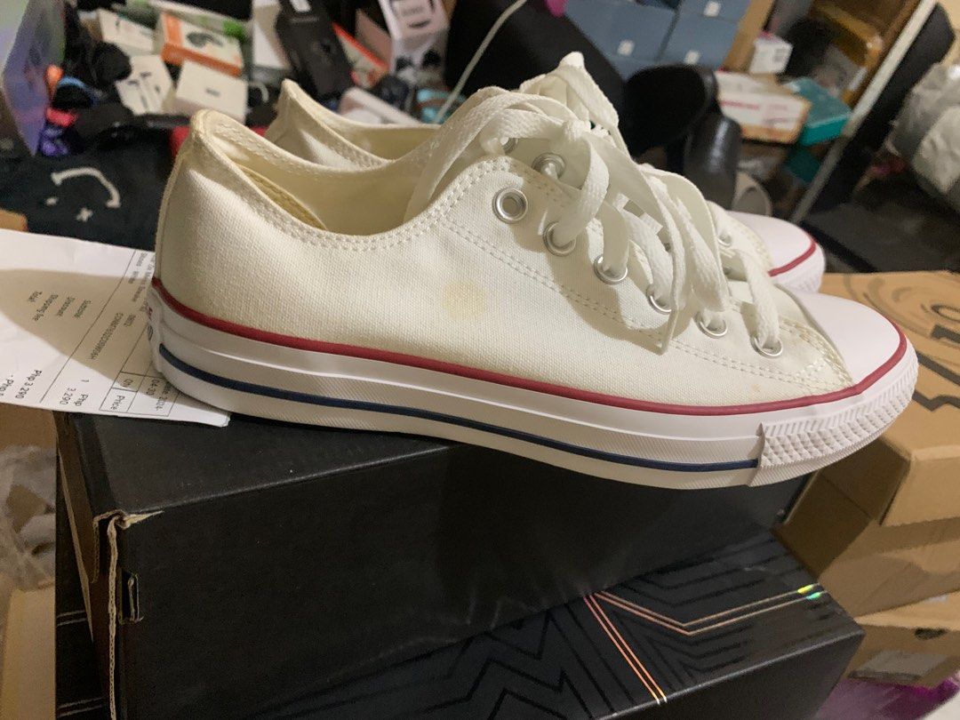 Converse 39.5 size top