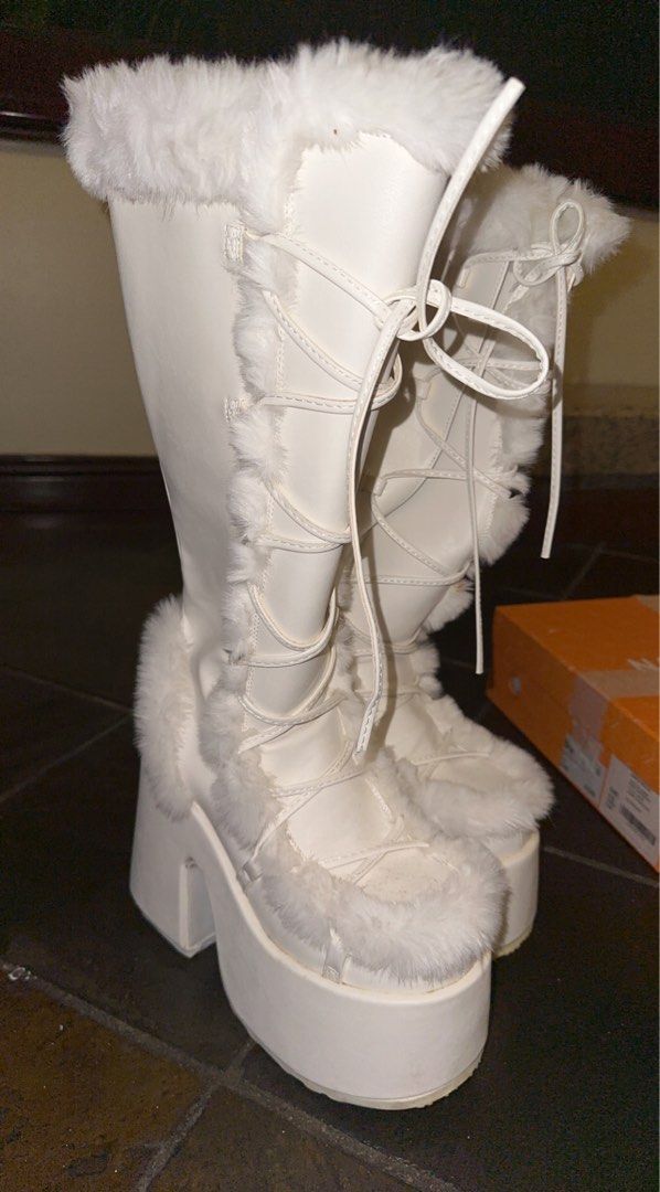 Pure vigilance platform boots store