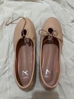 (Kategori: ) berada di . Dikirim oleh nahrisaa (ID iklan 1310898694, Gambar 1). Deskripsi: .