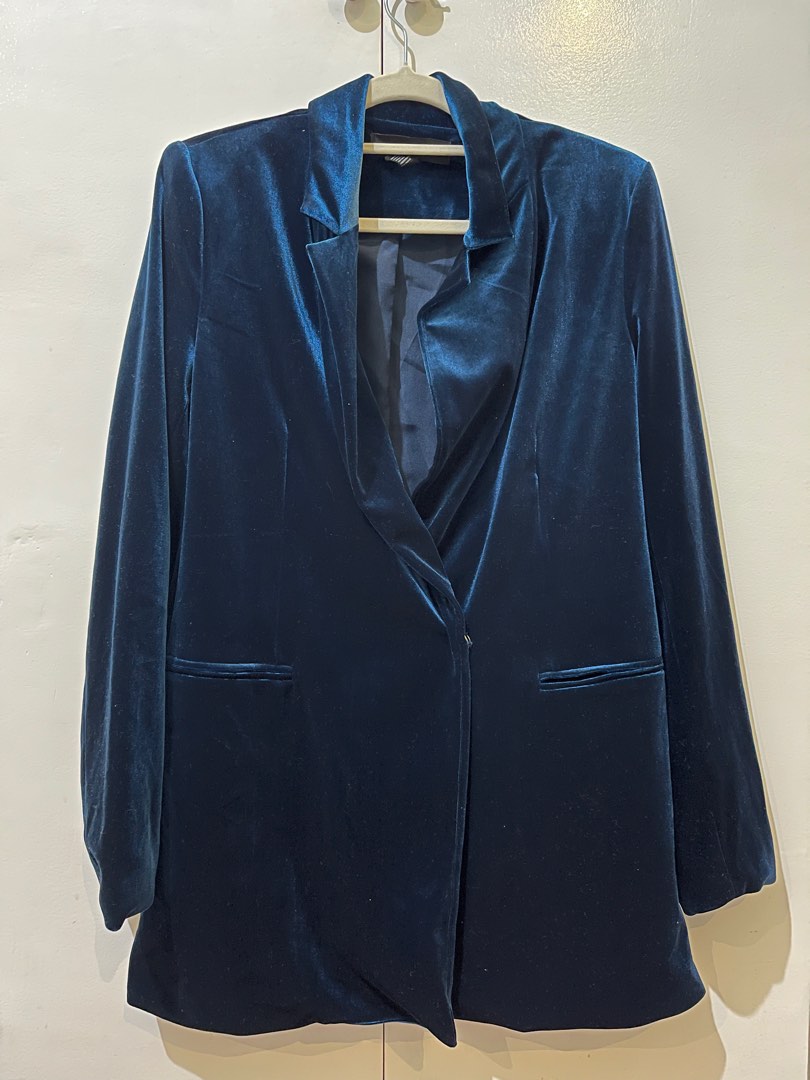 FOREVER 21 blue velvet blazer