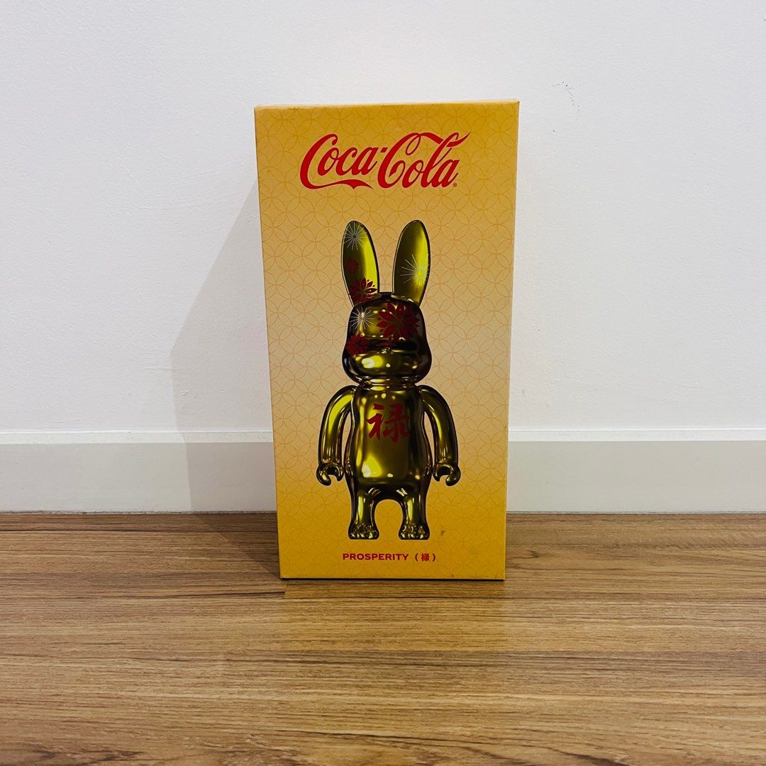 Rabbit Statue Decorative GOLD 1pc Limited Edition Coka-Cola 2023 Rabbit ...