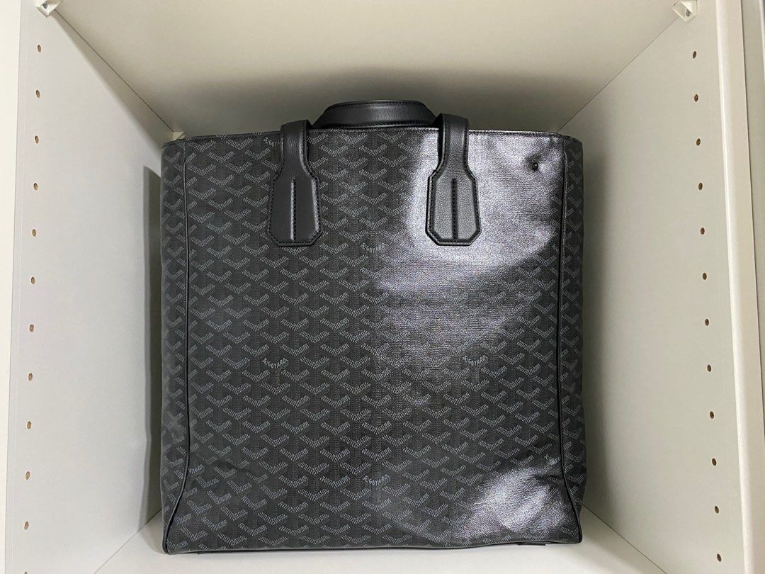 Goyard Voltaire Black on Black Men s Fashion Bags Belt bags Clutches and Pouches on Carousell