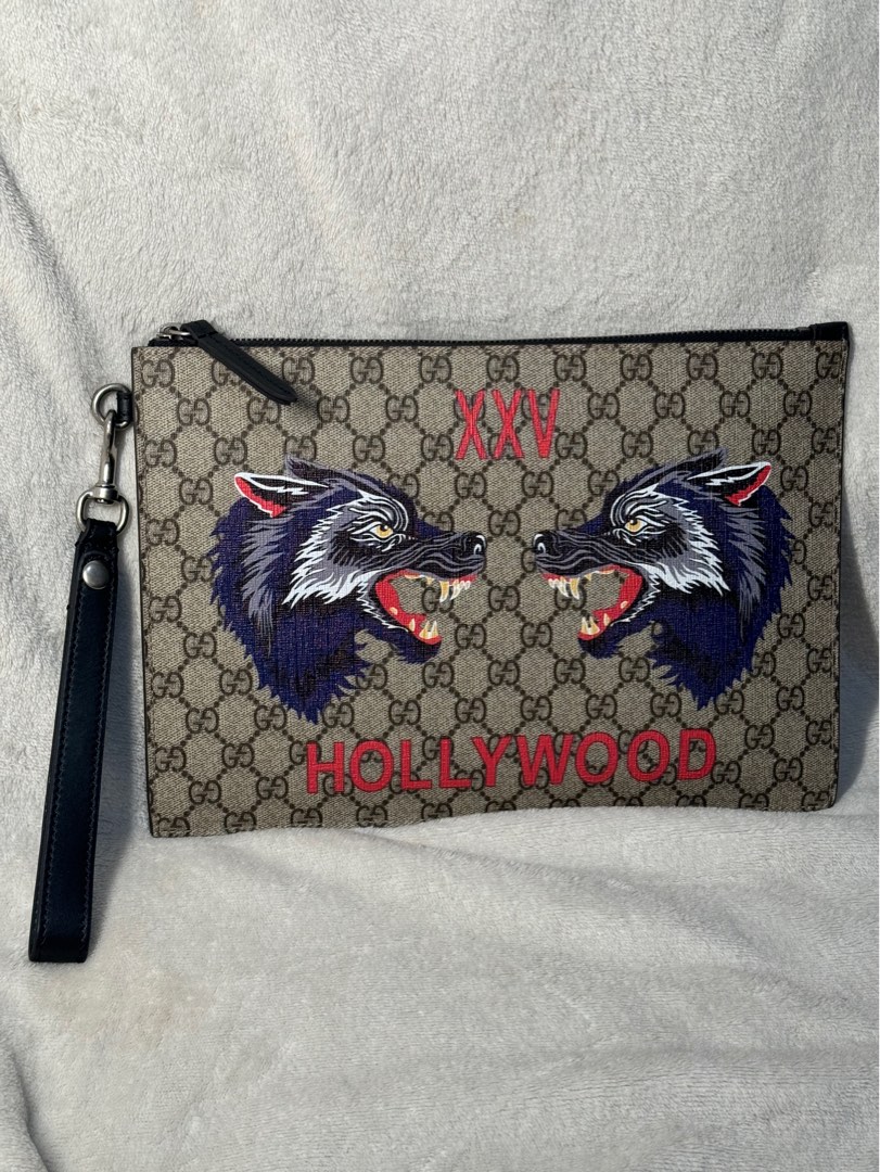 Gucci clutch bags store