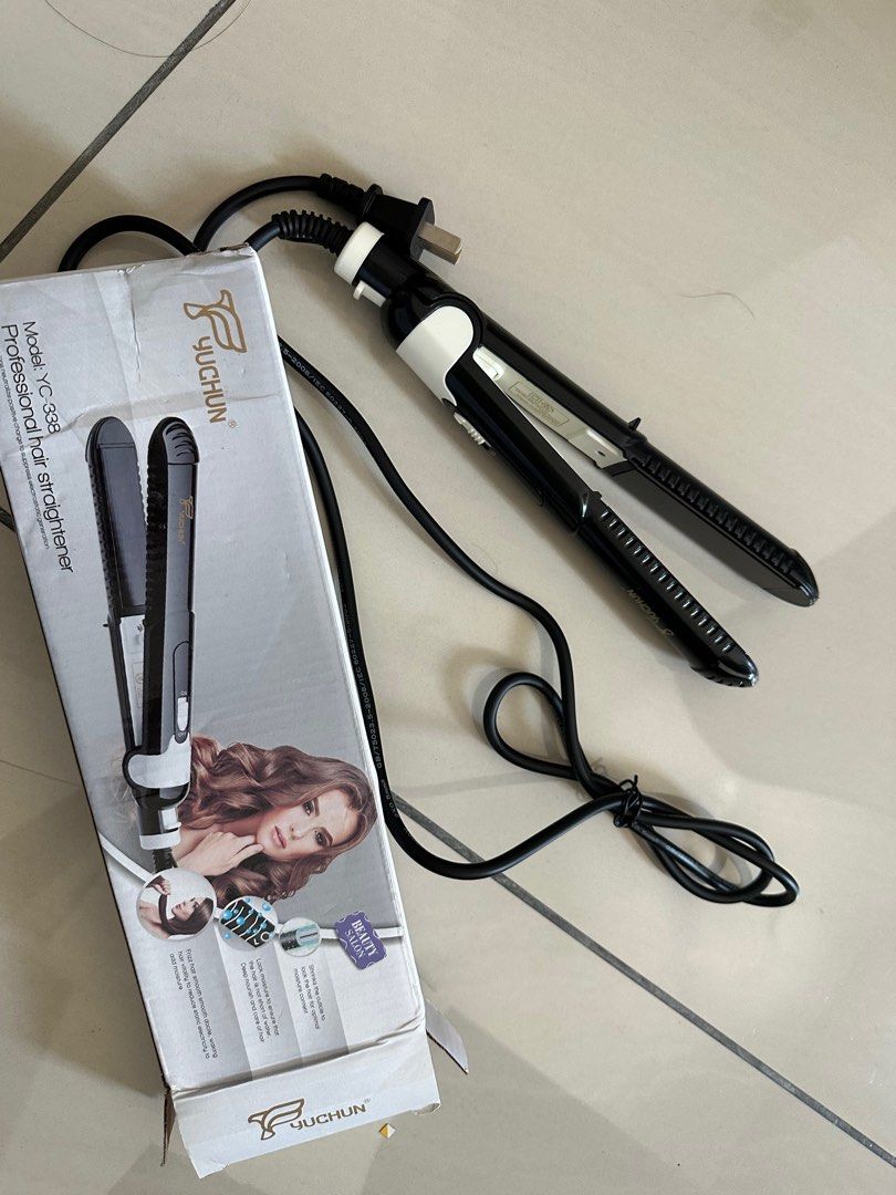 Hair straightener
