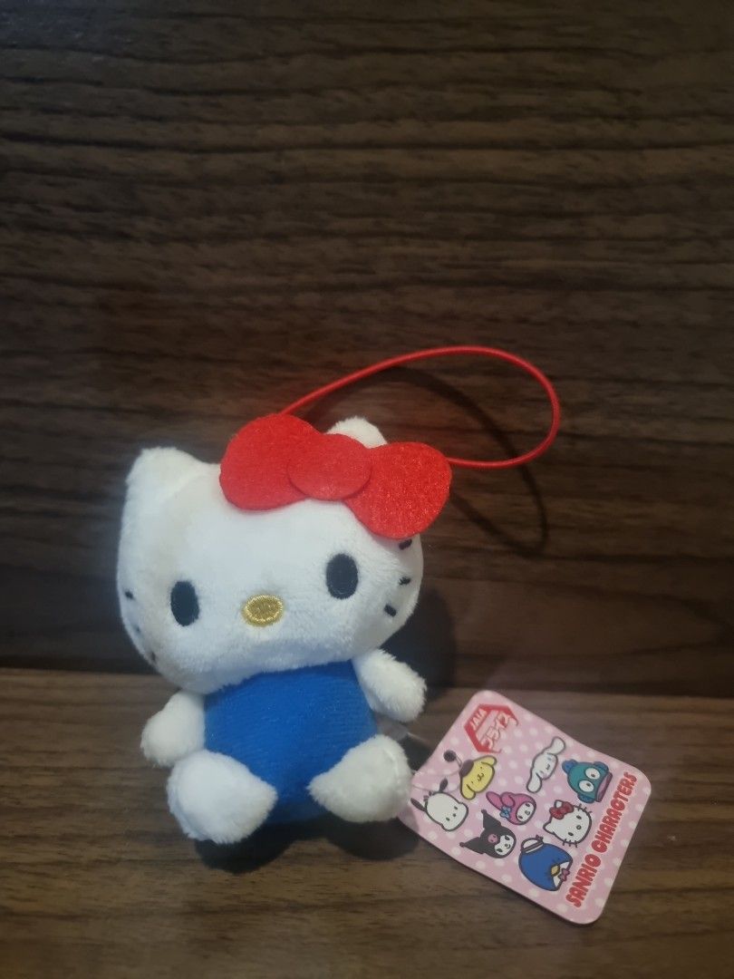 HELLO KITTY CLASSIC SANRIO EIKOH KEYCHAIN GANCI KUCING JISOO BLACKPINK