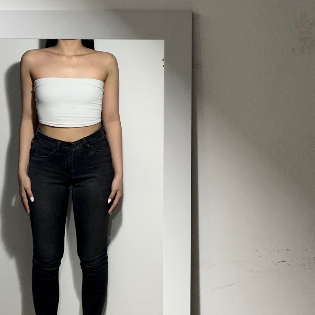 H M Regular Low Waist Super Soft Black Denim Jeggings Jeans Pants Women s Fashion Bottoms Jeans on Carousell