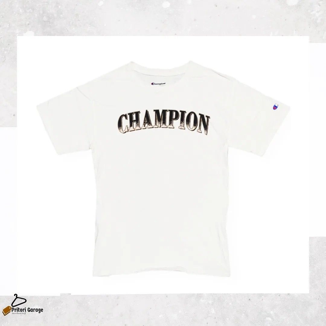 Kaos T-shirt Graphic Champion Spell Out Big Print White Color 