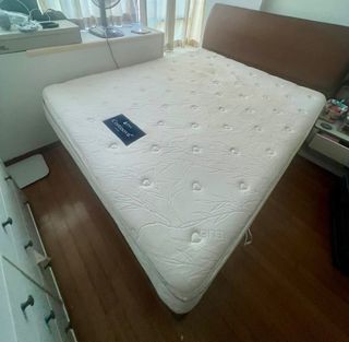 (Category: ) located in . Submitted by maloulaurel (Listing ID 1310856810, Image 1). Description: .