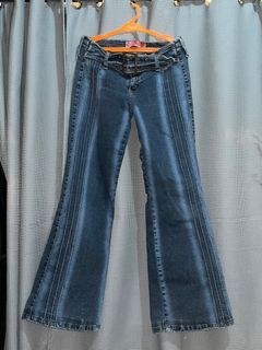 low rise flared vintage jeans