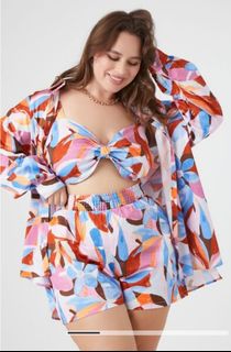 (Category: ) located in . Submitted by ShopMyCloset (Listing ID 1310932705, Image 1). Description: .