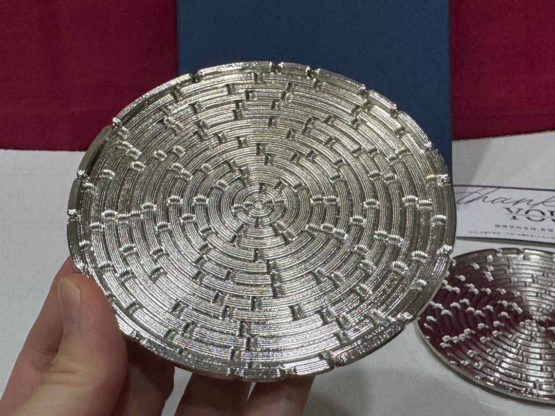 NEVE JEWELLERY 聯邦 銀行 贈品 禮盒 金屬 杯墊 銀色 不鏽鋼 湯匙 攪拌匙 小湯匙, 家具及居家用品, 廚具和餐具, 茶具 ...