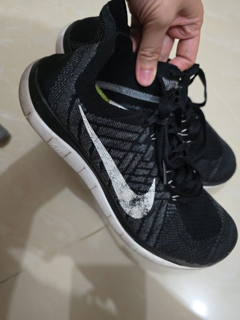 nike flyknit black and grey
