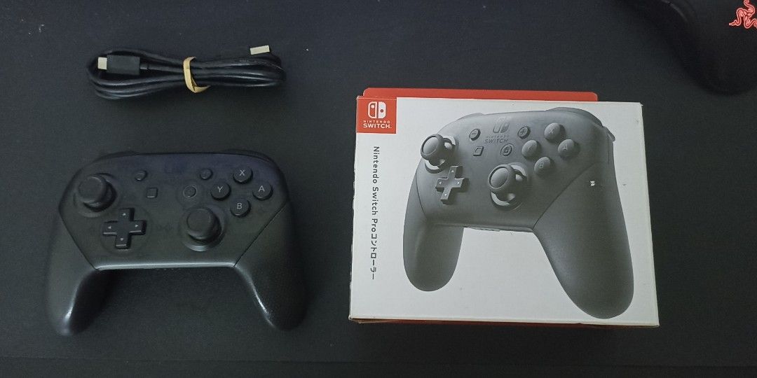 Nintendo Switch Pro Controller (Category: Controllers) located in Kuala Lumpur. Submitted by muhammadnaimbinfauzi (Listing ID 1310938481, Image 1). Description: .