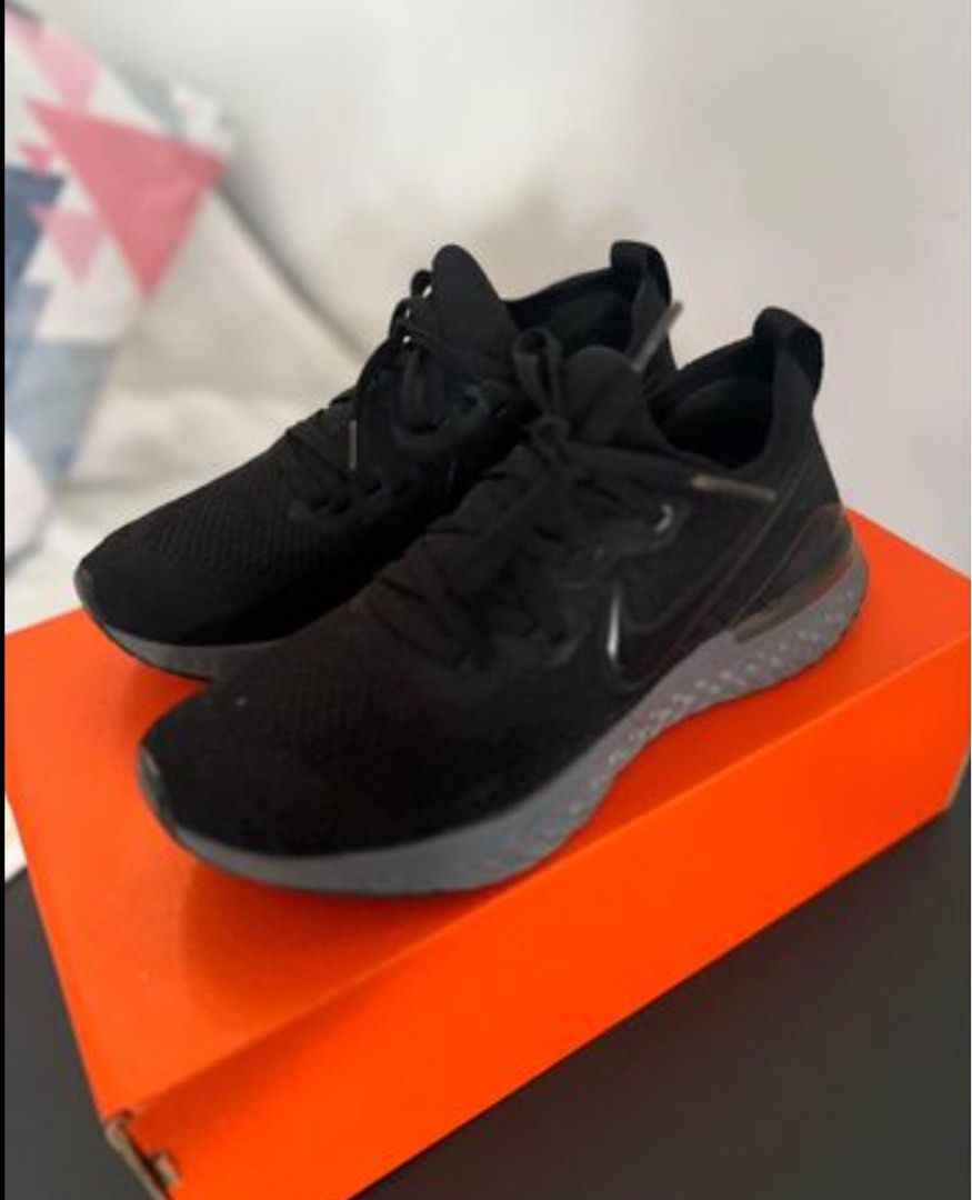 Original Nike Epic React Flyknit 2 Women’s (Category: Sneakers) located in Las Pinas. Submitted by jescerrie.adajar (Listing ID 1310863837, Image 1). Description: Nike Epic React Flyknit 2 women’s shoes -Size 7.5 US -In very good condition -Original -RFS : many rubber shoes.