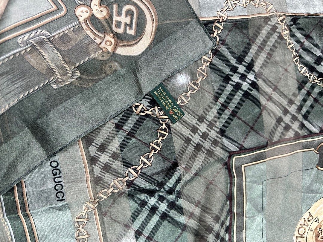 PAOLO GUCCI SCARF (Category: Luxury Bags & Wallets) located in Quezon City. Submitted by ALLGOOD_THRIFT (Listing ID 1310988509, Image 3). Description: No issue Authentic.