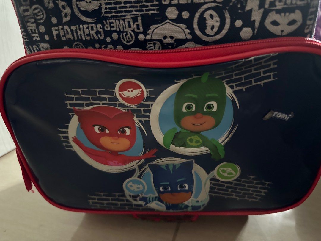 PJ Mask School Trolley Bag (Category: Diaper Bags & Wetbags) located in Pasig City. Submitted by lara0906 (Listing ID 1310936372, Image 3). Description: Pj mask complete trolley bag.