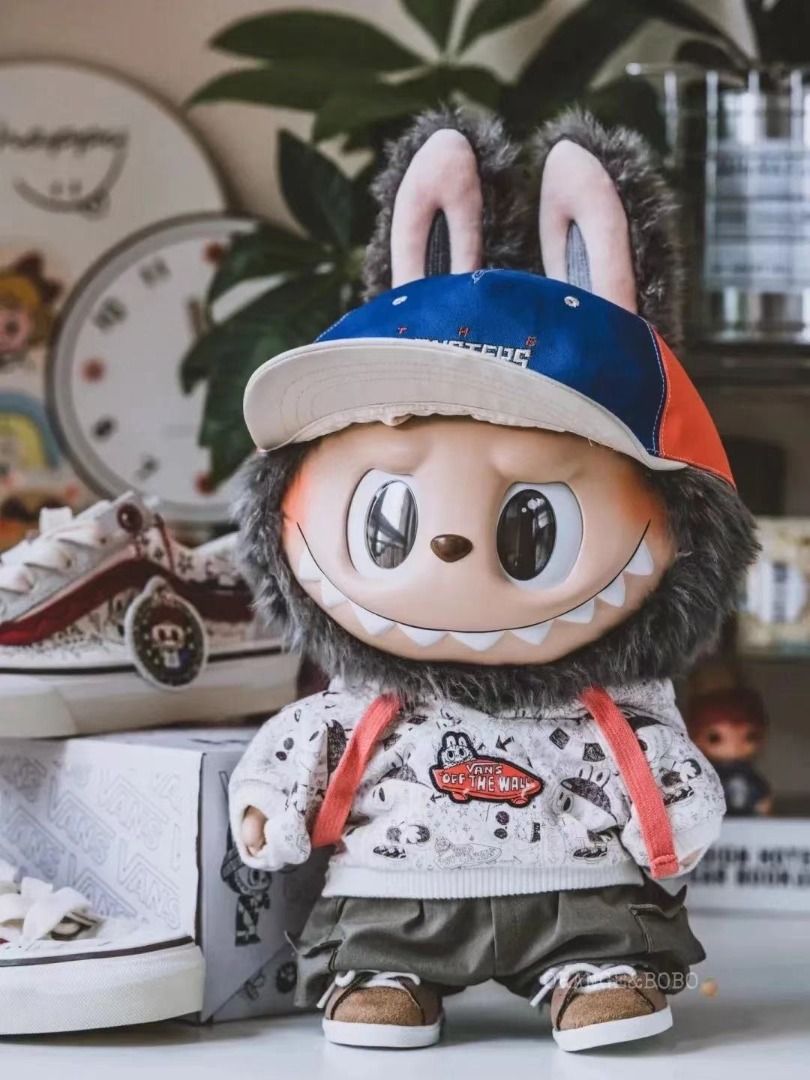 popmart THE MONSTERS Labubu×Vans聯名搪膠臉公仔