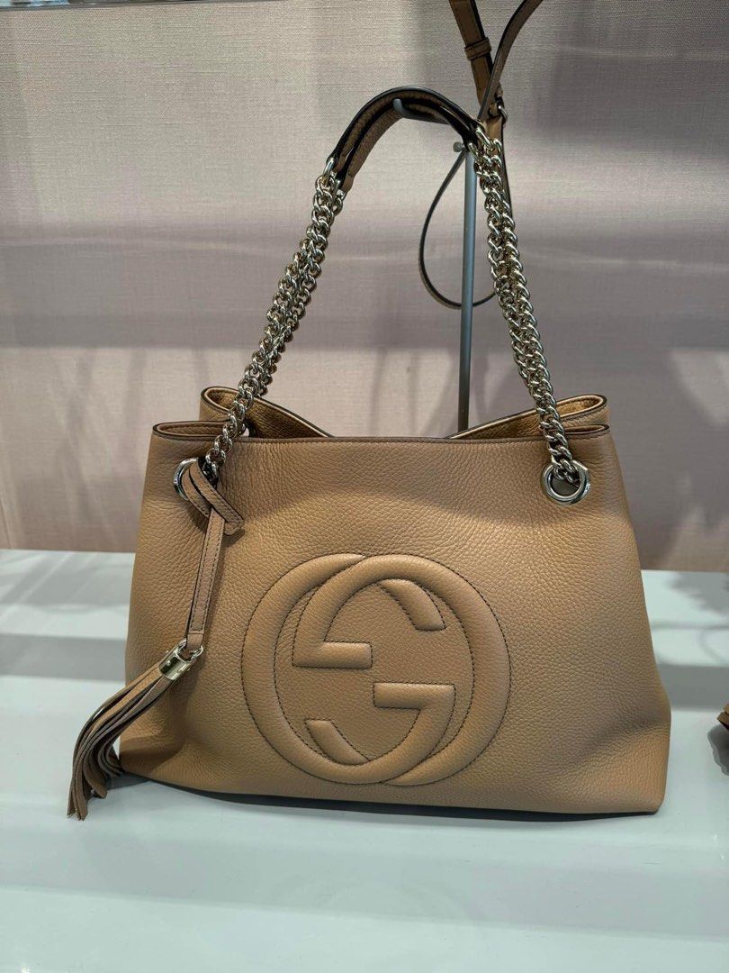 Gucci chain soho bag top