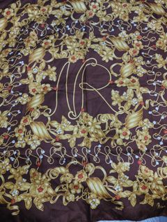 Preloved Nina Ricci silk scarf 90cmx90cm
