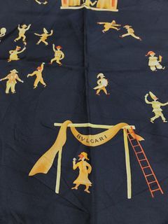 Preloved silk scarf BVLGARI 90CM