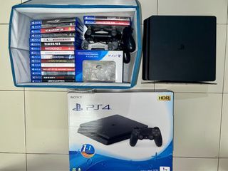 PS4 SLIM 1TB WITH 17 GAMES