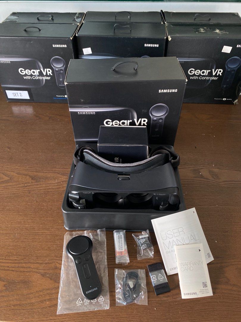 Samsung Gear VR with controller (take all 7pcs) (Category: Virtual Reality) located in Binan City. Submitted by rgmofficefurniture (Listing ID 1310865980, Image 1). Description: Samsung Gear VR with Controller ₱4,000 take all 3pcs complete set 4pcs with controller only (no wrist strap, battery and universal-type c adapter) Slight issue: Front cover missing.